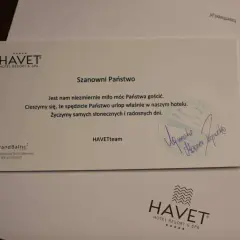 List powitalny od HAVET Hotel Resort & Spa, zawierający życzenia udanego pobytu. To jak wzór listu motywacyjnego, ale dla gości hotelowych.