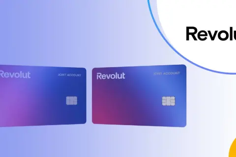 Dwie karty Revolut z napisem "JOINT ACCOUNT". Ułatwiają księgowanie wspólnych wydatków.