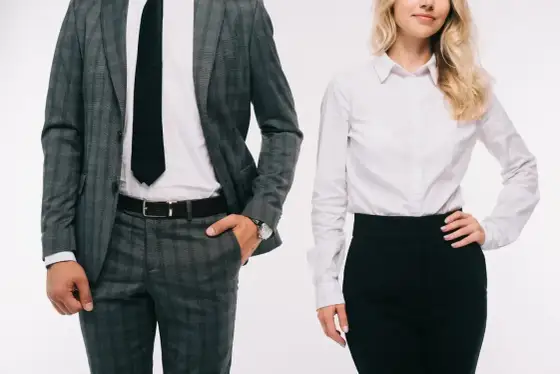 Dress code w pracy - kiedy pracodawca może wymagać stroju?